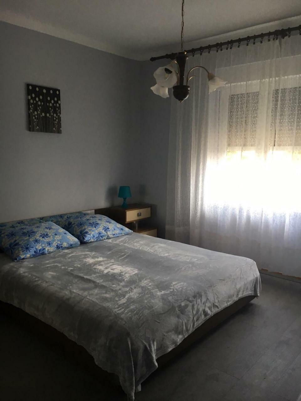 Apartment Kumicic - 3 Bedrooms Icici Luaran gambar